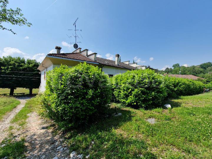 Casa Indipendente in vendita a Villamiroglio via Provinciale