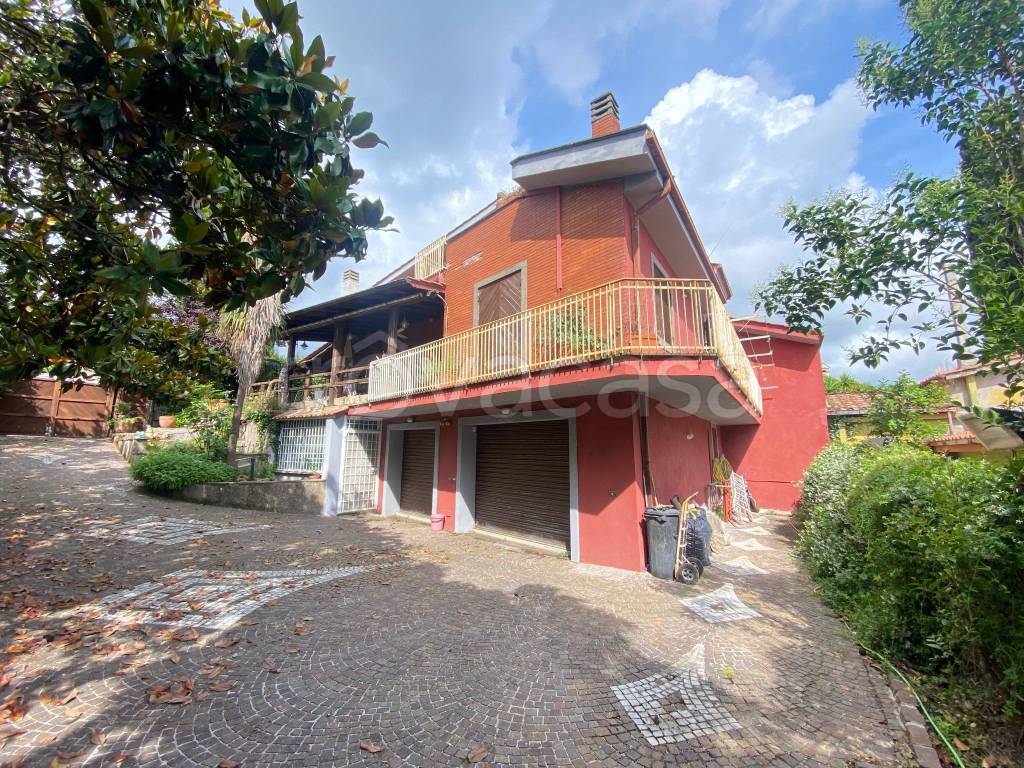 Appartamento in vendita a Genzano di Roma viale del Colle