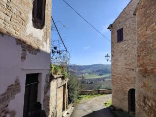 Casa indipendente in vendita a ponzano di fermo via delle grazie