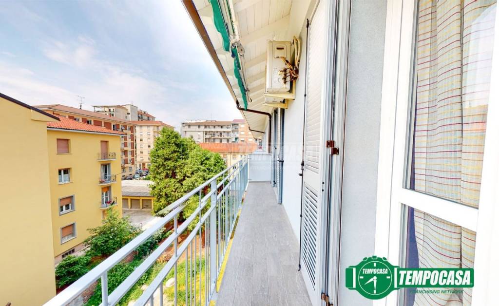 Appartamento in vendita ad Alessandria via Tortona 69