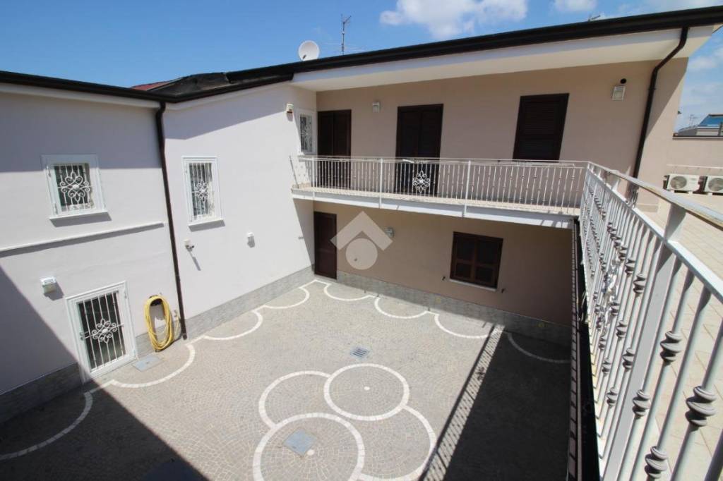 Casa Indipendente in vendita a San Cipriano d'Aversa via Salvatore di Giacomo, 18