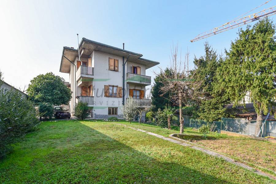 Appartamento in vendita a Seveso via Cacciatori delle Alpi