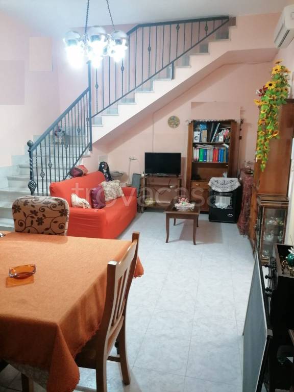 Appartamento in vendita a Maddaloni via Nino Bixio, 242
