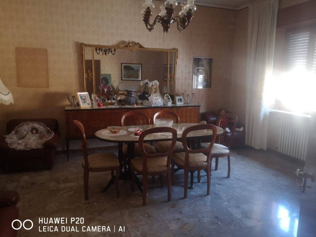 Casa Indipendente in vendita a Fabriano fraz. Ciaramella, 74