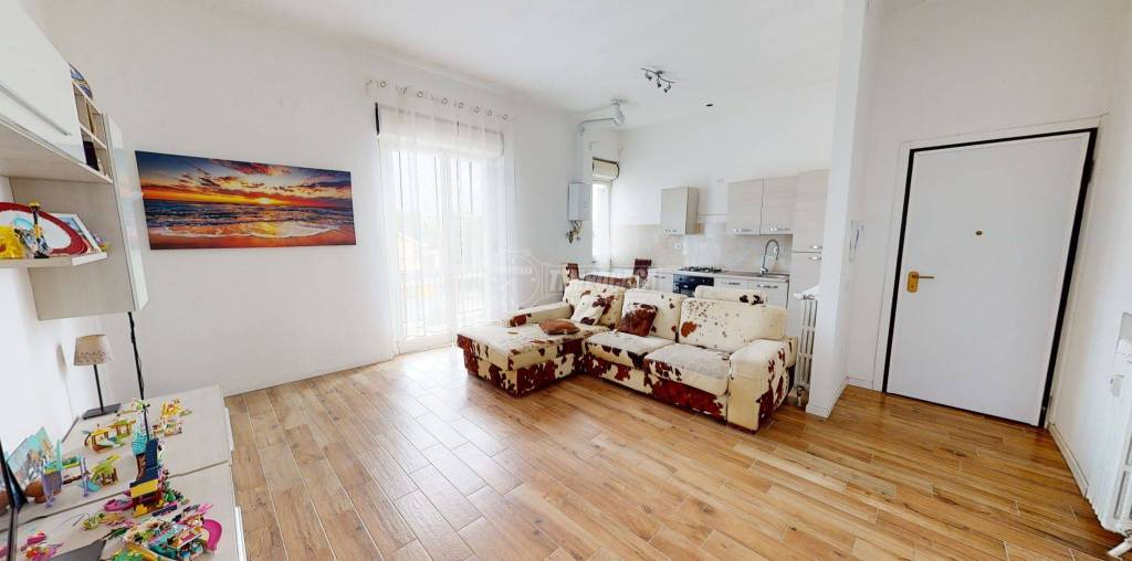 Appartamento in vendita a Cesano Maderno via molino arese