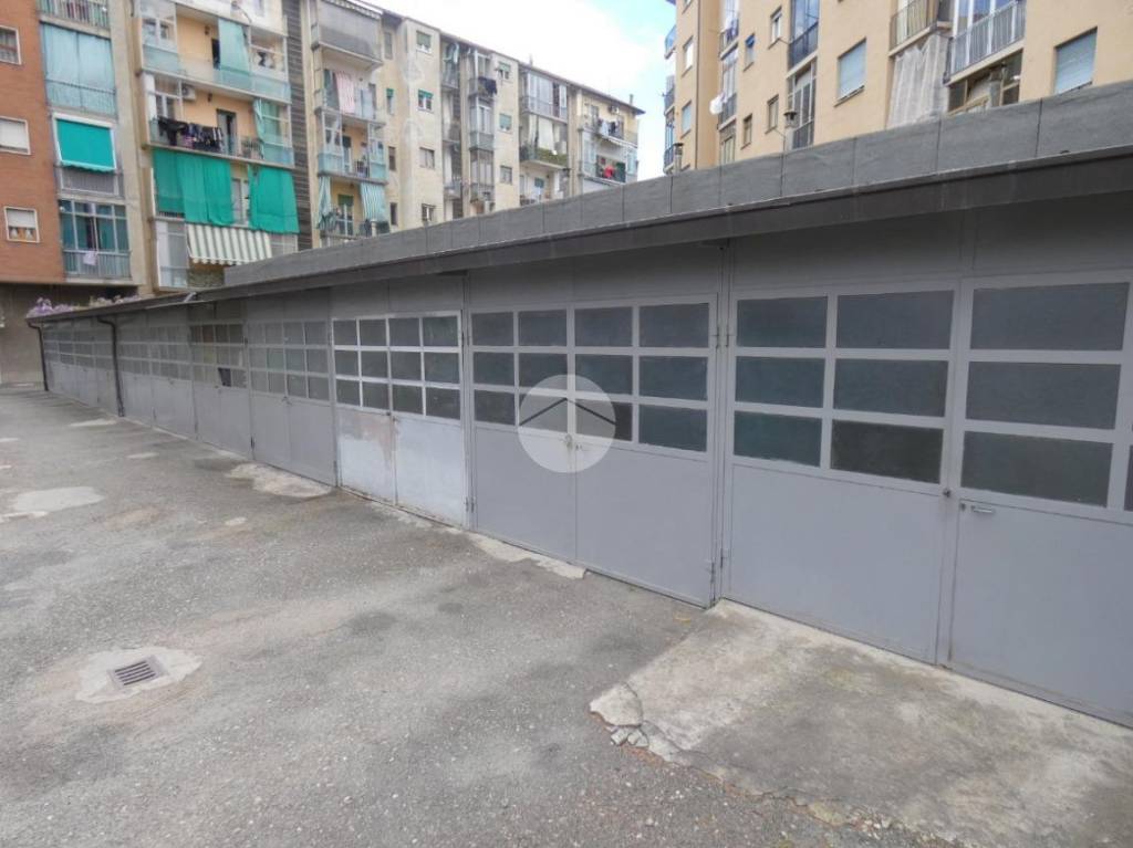 Garage in vendita a Torino via s. Pancrazio, 11