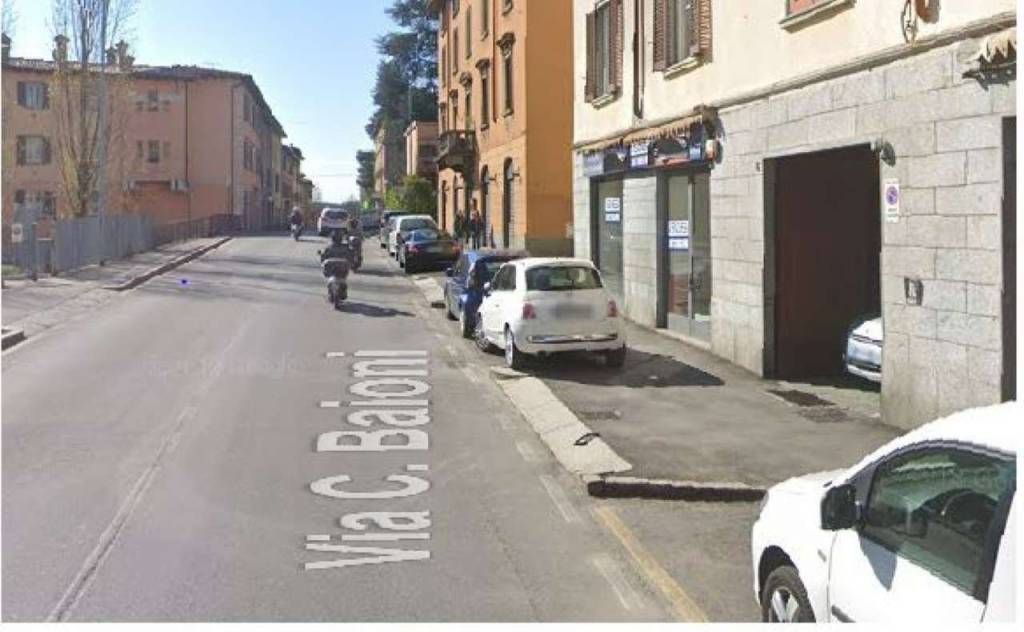 Negozio in vendita a Bergamo via Cristoforo Baioni 6