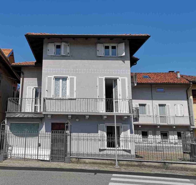 Villa Bifamiliare in vendita a Lessona