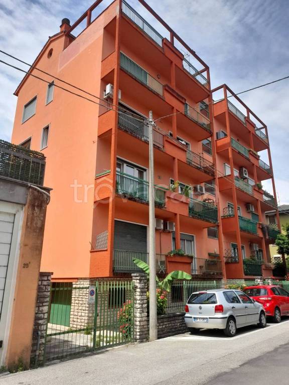 Appartamento in vendita a Vicenza puccini