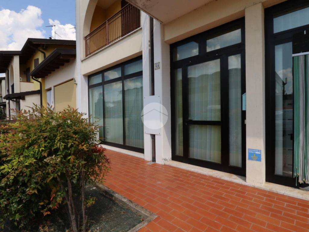 Appartamento in vendita a Sustinente via Monsignor Anacleto Trazzi, 64