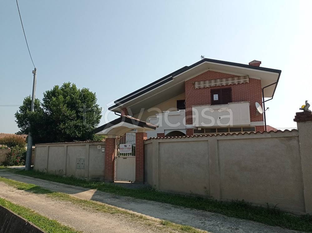 Villa Bifamiliare in vendita a Borgo Vercelli via Boschetto