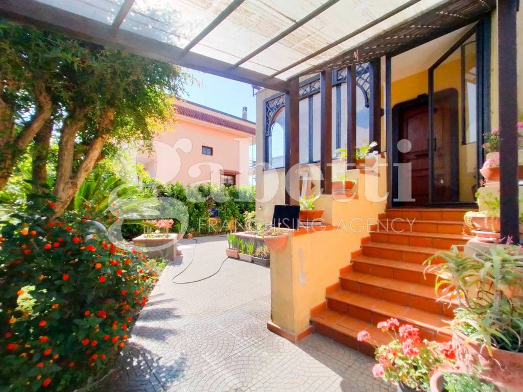 Villa Bifamiliare in vendita a Giugliano in Campania località Parco della Noce