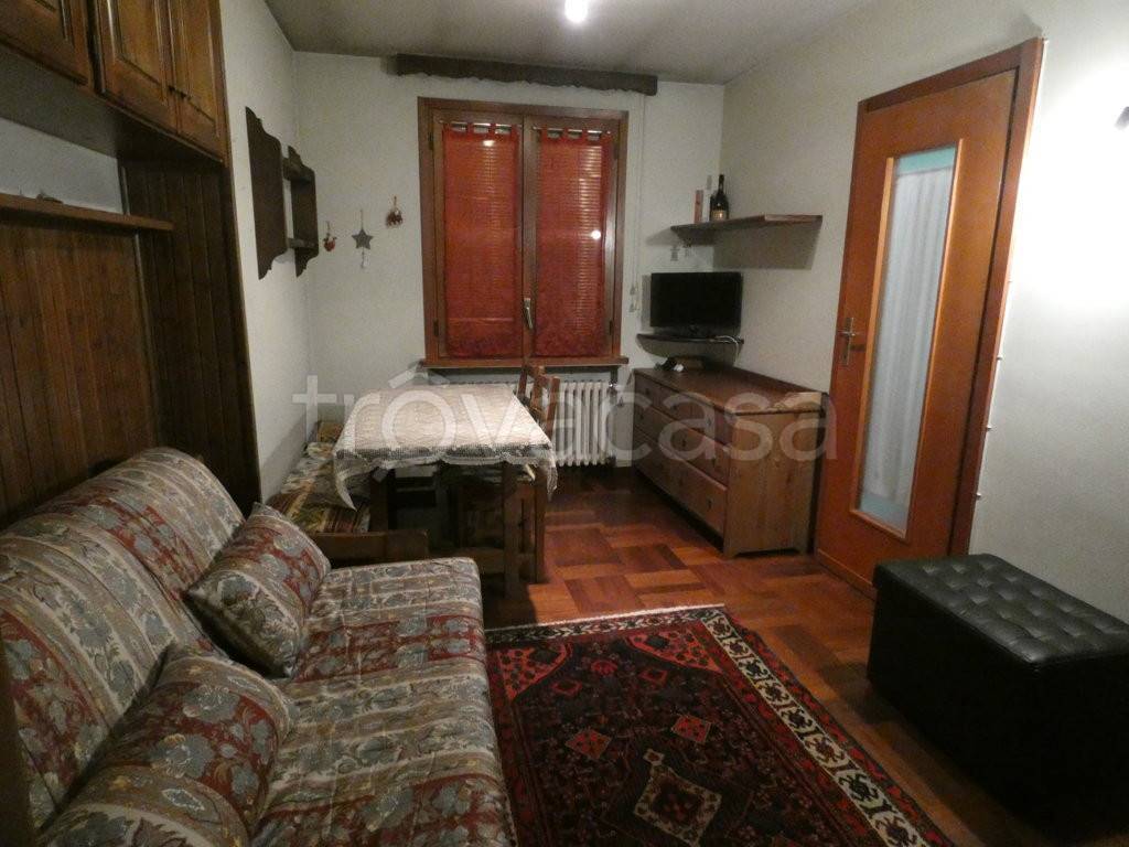 Appartamento in vendita a Sestriere via La Gleisa, 2