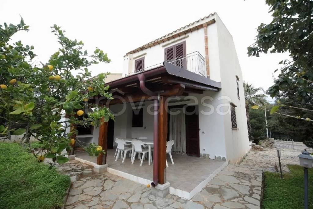Villa in in vendita da privato a San Vito lo Capo via Calamancina, 39