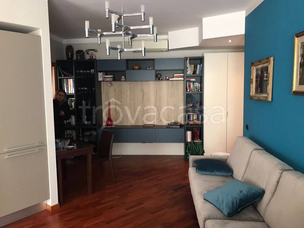 Appartamento in in vendita da privato a Cologno Monzese via Milano, 73