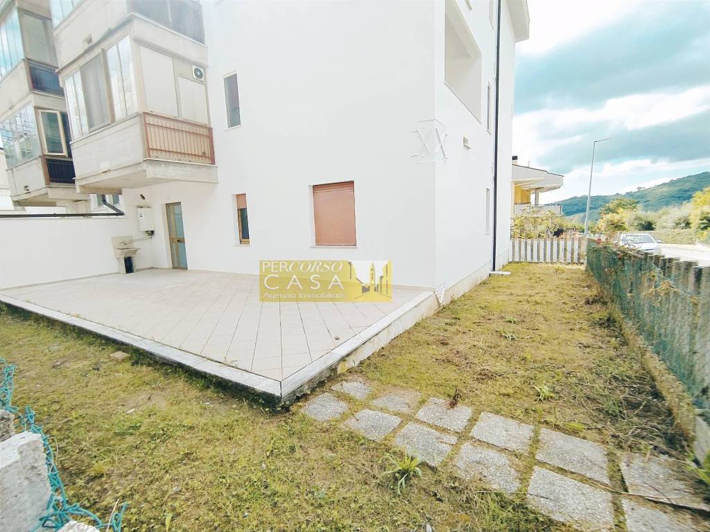 Appartamento in vendita a Teramo via Insorti Bosco Martese, 86