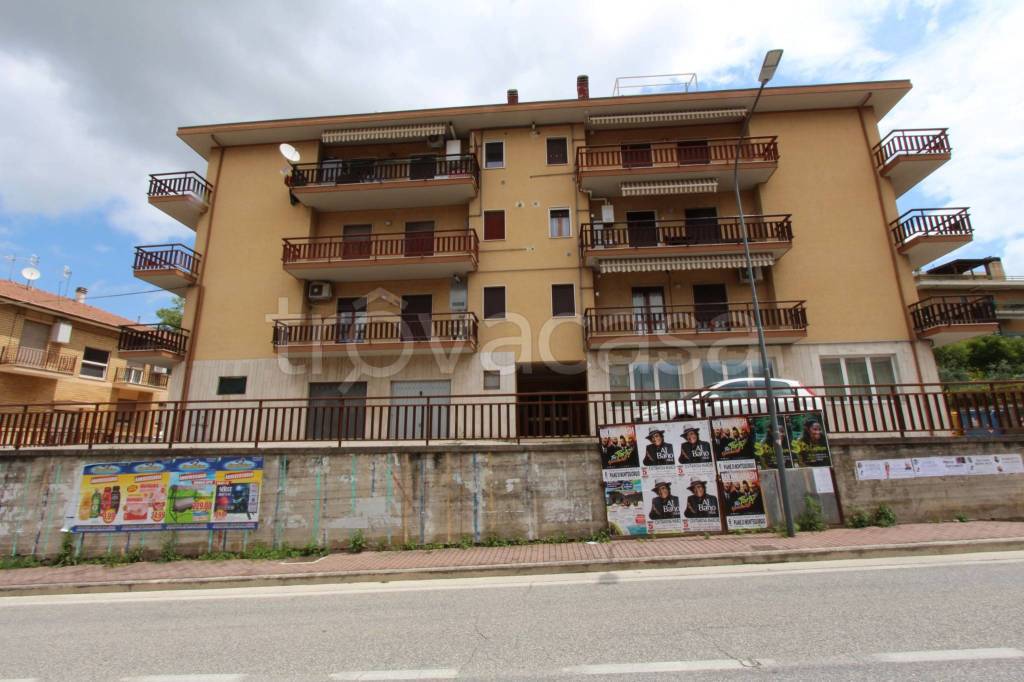 Appartamento in vendita a Folignano via Cuneo, 32