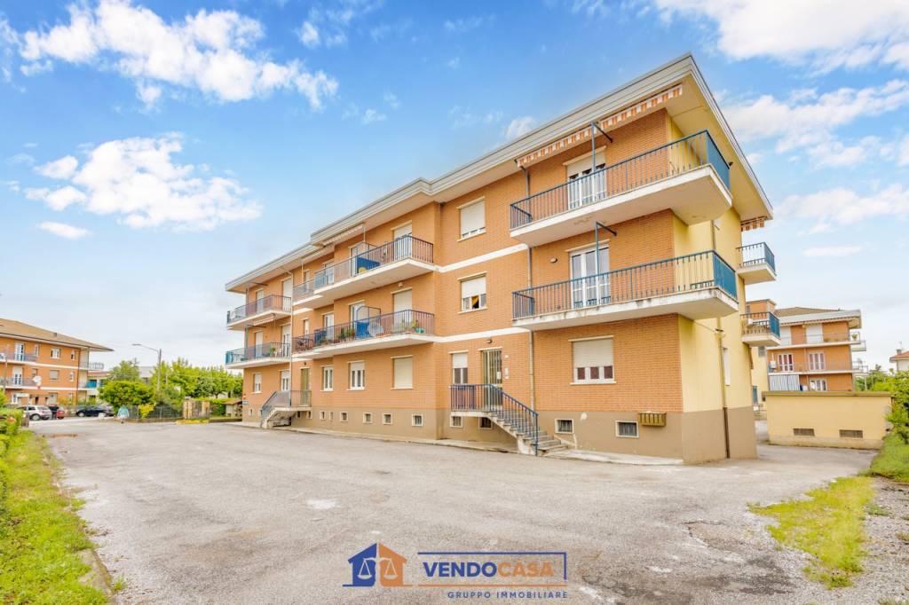 Appartamento in vendita a Sant'Albano Stura via Morozzo, 7
