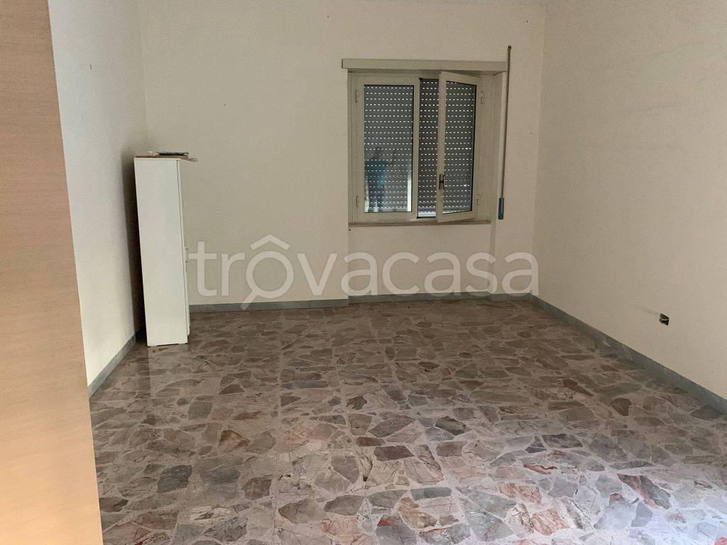 Appartamento in vendita a Giugliano in Campania via Francesco Turati