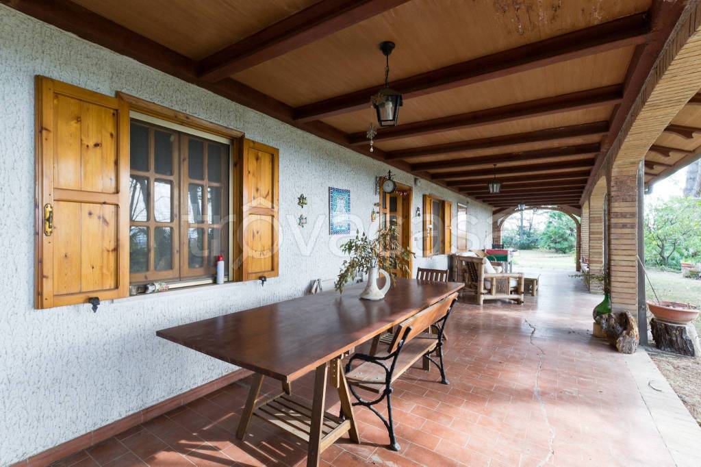 Villa Bifamiliare in vendita a Pianella contrada Collalto