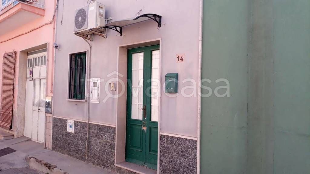Casa Indipendente in vendita a Manduria vico II Fonte Pliniano, 14