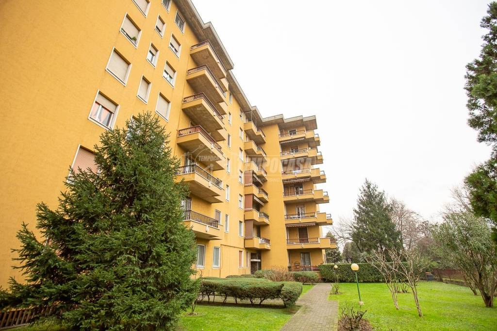 Appartamento in vendita a Brescia via Passo Aprica, 10