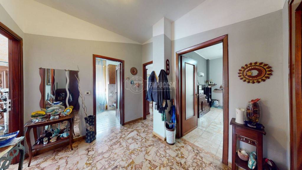 Appartamento in vendita a Beinasco viale Papa Giovanni xxiii, 21