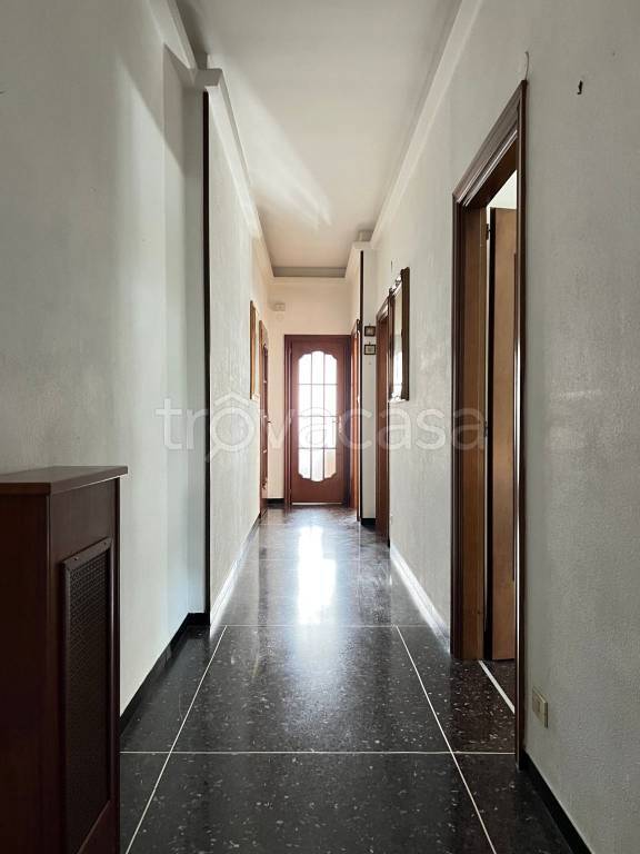 Appartamento in vendita a Savona via Francesco Crispi
