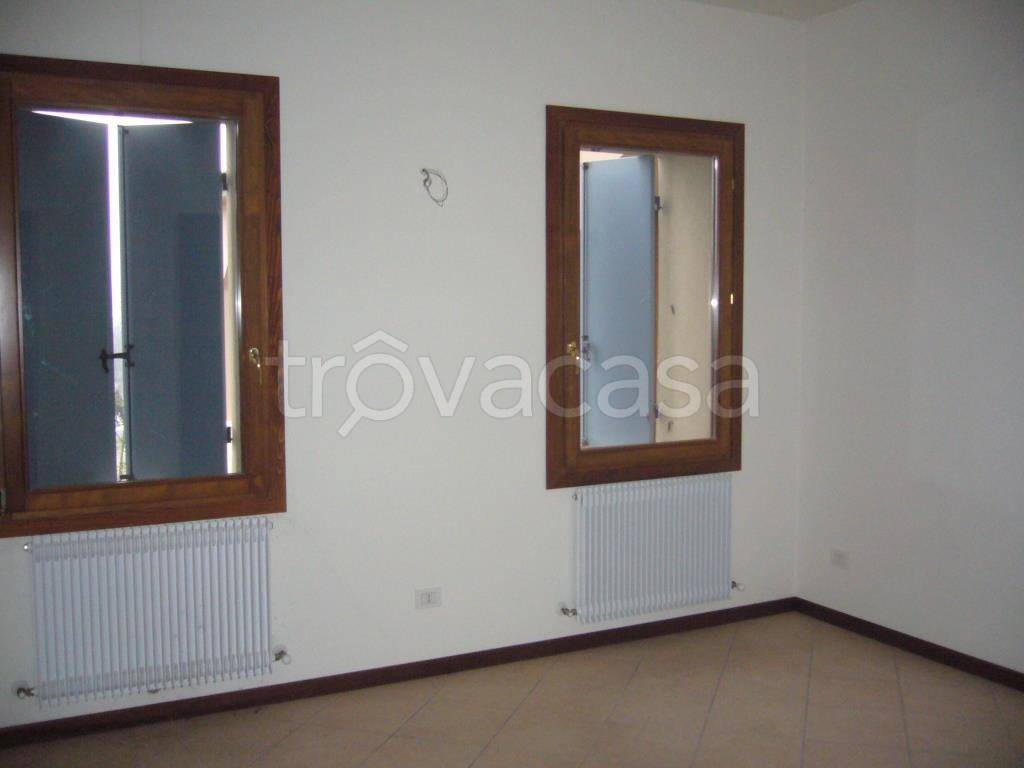 Appartamento in vendita a Godega di Sant'Urbano via Levada, 7