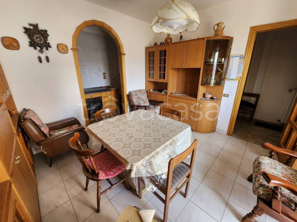 Appartamento in vendita a Larino via Alcide De Gasperi, 61