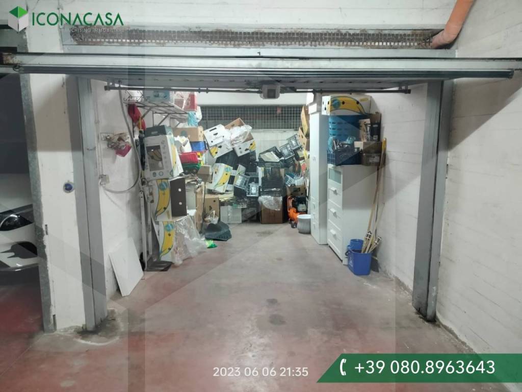 Garage in vendita a Bari via Moisè Maldacea
