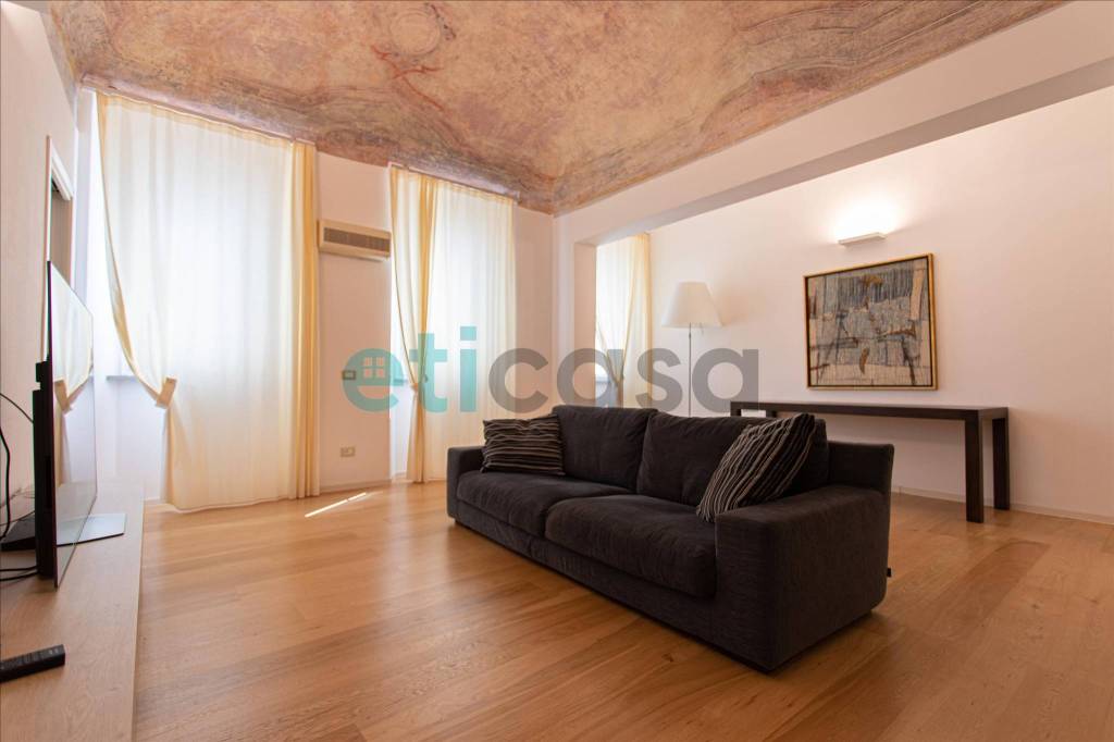 Appartamento in vendita a Piacenza via Gaspare Landi, 34