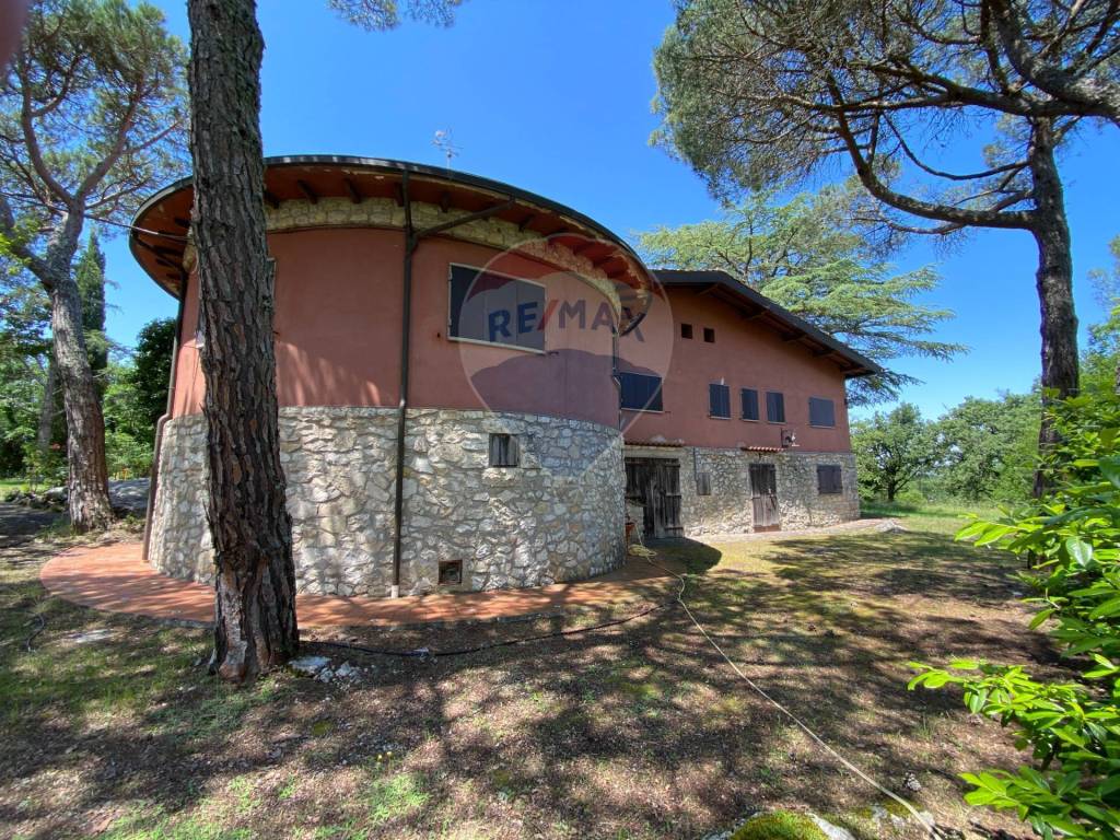 Villa in vendita a Radda in Chianti località Case Sparse la Balza, 45