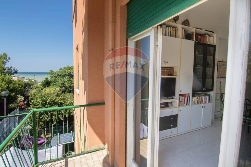 Appartamento in vendita ad Ancona via Alfredo Panzini, 26