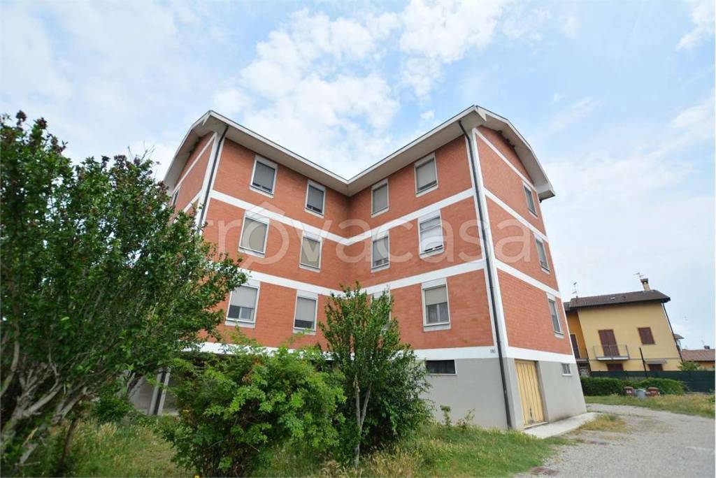 Appartamento in vendita a Villanova del Sillaro via Madini, 4