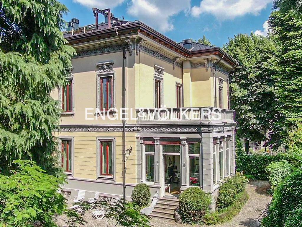 Villa in vendita a Seveso corso Guglielmo Marconi, 13