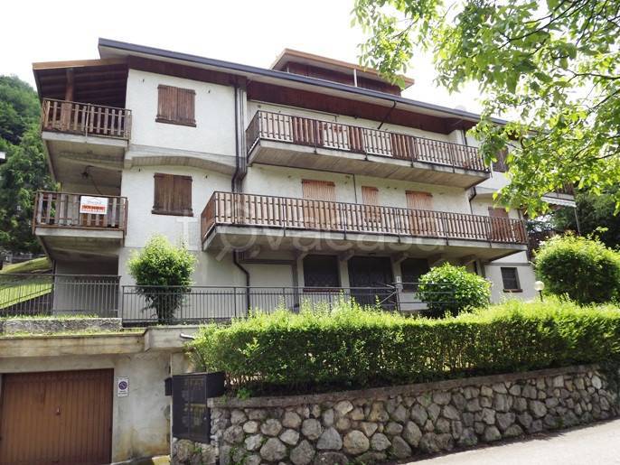 Appartamento in vendita a Serina via Erolo