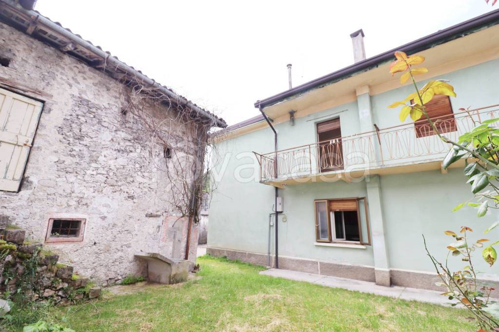Casa Indipendente in vendita a Tramonti di Sopra vicolo Luigi Cadorna, 1