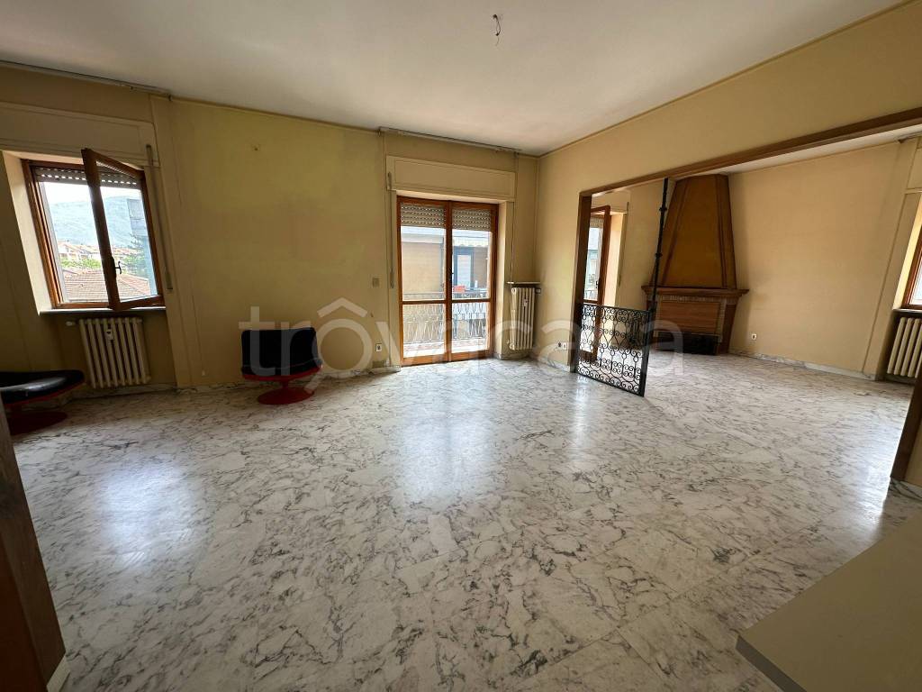 Appartamento in vendita ad Avezzano via Monte Velino, 75