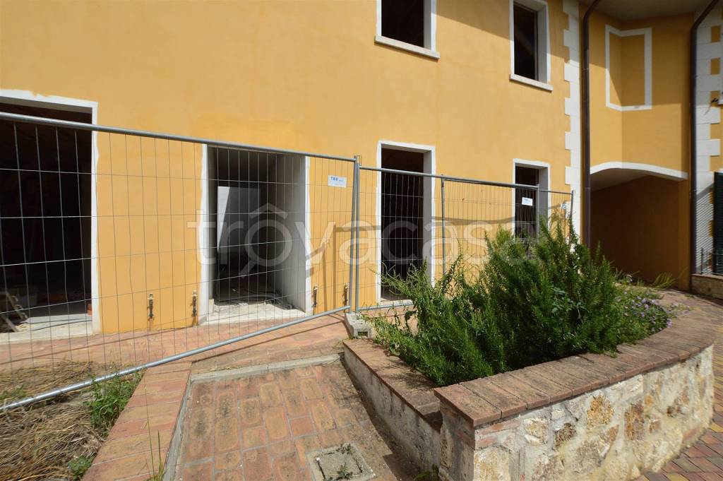 Appartamento in vendita a Rapolano Terme via Dante
