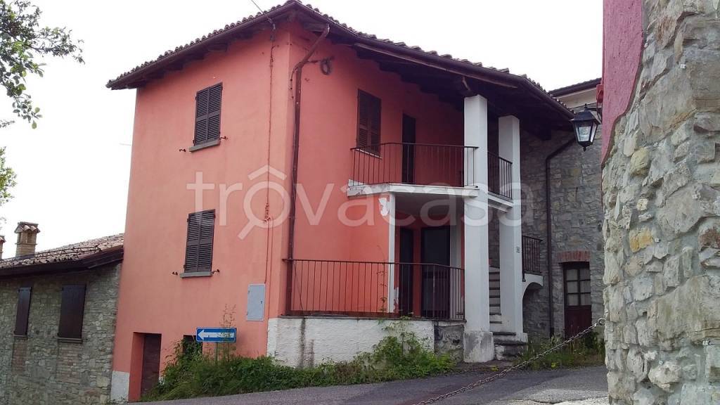 Casa Indipendente in vendita a Bobbio località Santa Maria