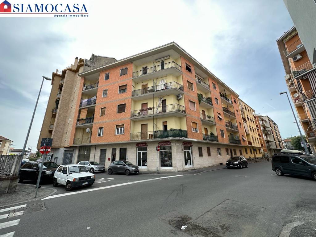 Appartamento in vendita ad Alessandria via Giorgio Alberini