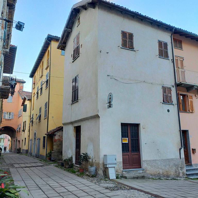 Casa Indipendente in in vendita da privato ad Arquata Scrivia piazza Nuova, 4