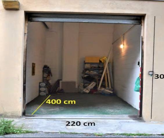 Garage in affitto a Genova via Giuseppe Michele Canale, 5
