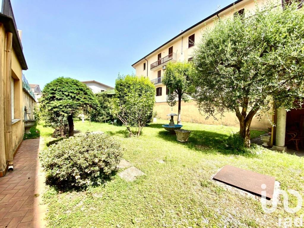 Villa in vendita a Castel Goffredo piazza della Vittoria, 14