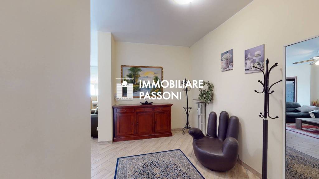 Appartamento in vendita a Cassano Magnago via Giuseppe Garibaldi