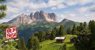 Intero stabile in vendita a campitello di fassa strèda dolomites