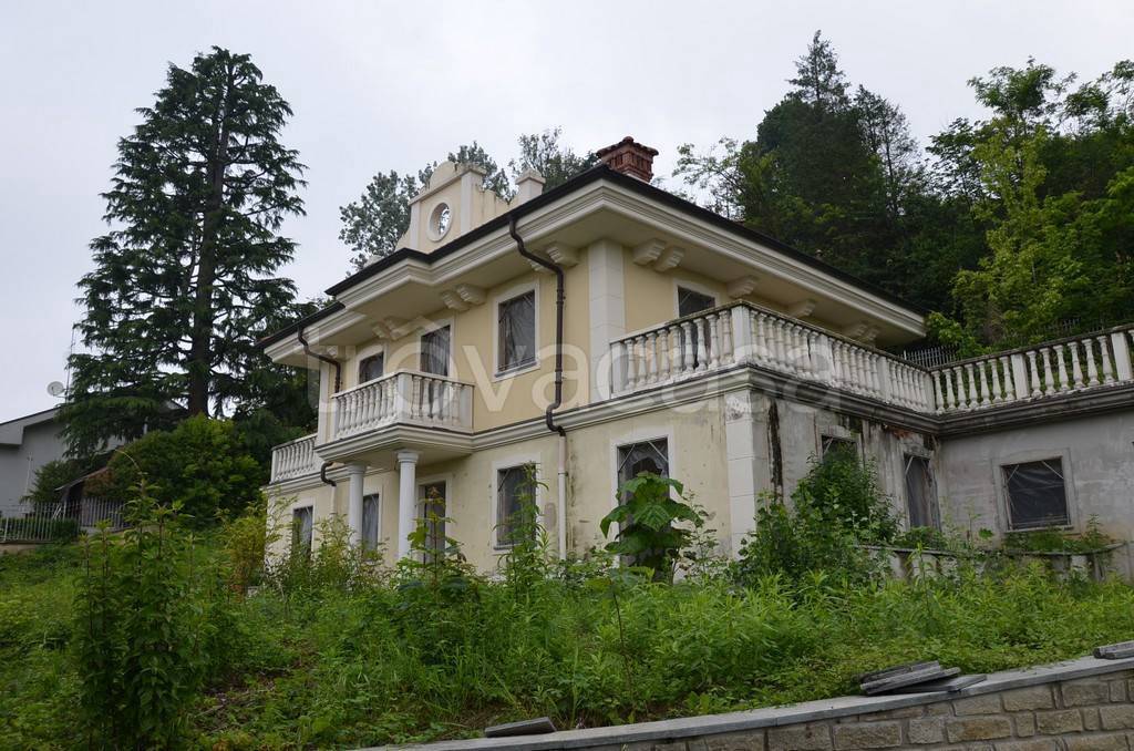Villa in vendita a Moncalieri strada dei Cunioli Alti, 120
