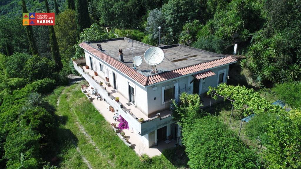 Villa in vendita a Torrita Tiberina contrada Celli