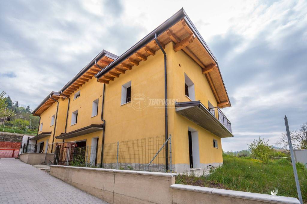 Villa in vendita a Castelvetro di Modena via Bortolini 14//e